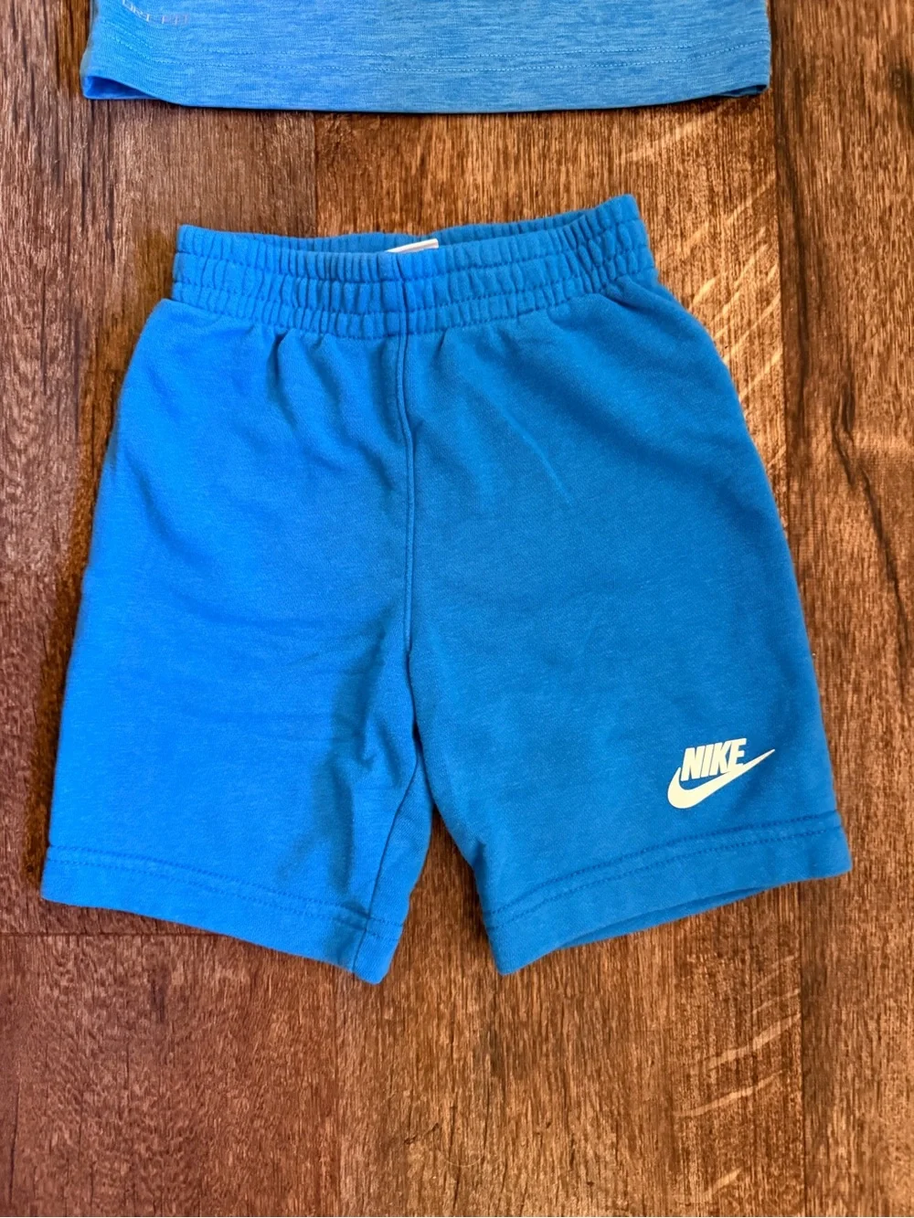 Nike 3-4T set